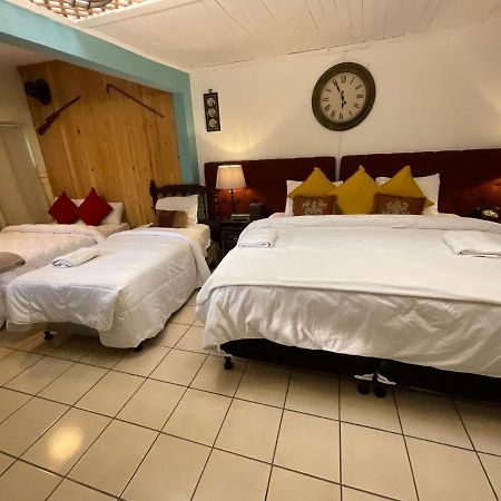 Hotel Vintage "Casa Las Flores" Quetzaltenango Dış mekan fotoğraf