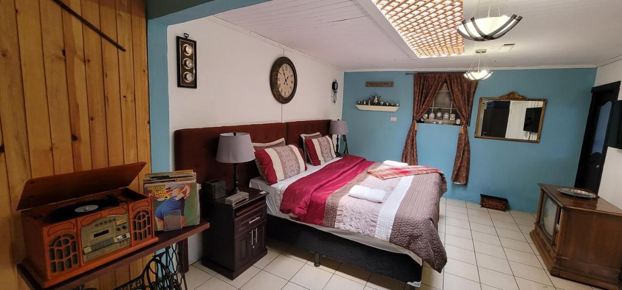 Hotel Vintage "Casa Las Flores" Quetzaltenango Dış mekan fotoğraf