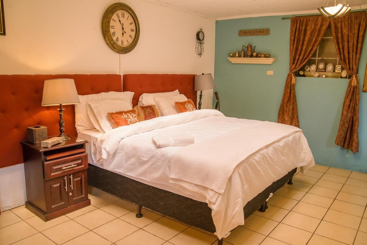Hotel Vintage "Casa Las Flores" Quetzaltenango Dış mekan fotoğraf