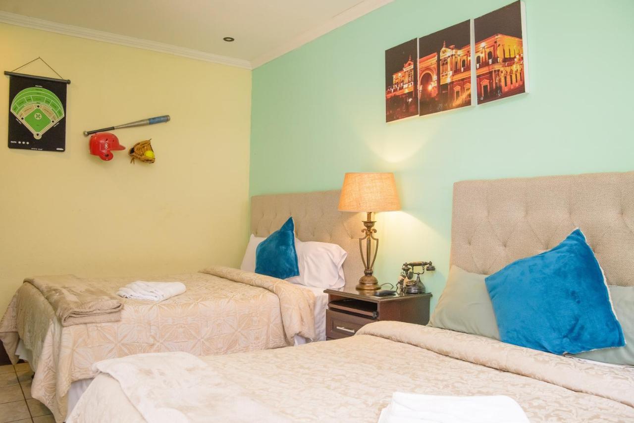 Hotel Vintage "Casa Las Flores" Quetzaltenango Dış mekan fotoğraf