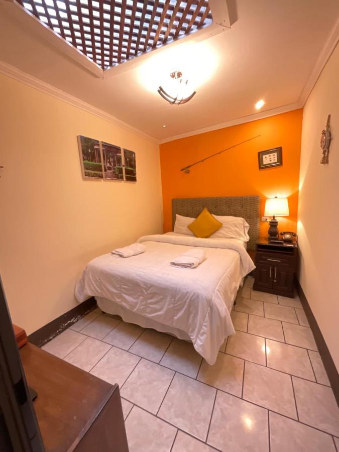 Hotel Vintage "Casa Las Flores" Quetzaltenango Dış mekan fotoğraf
