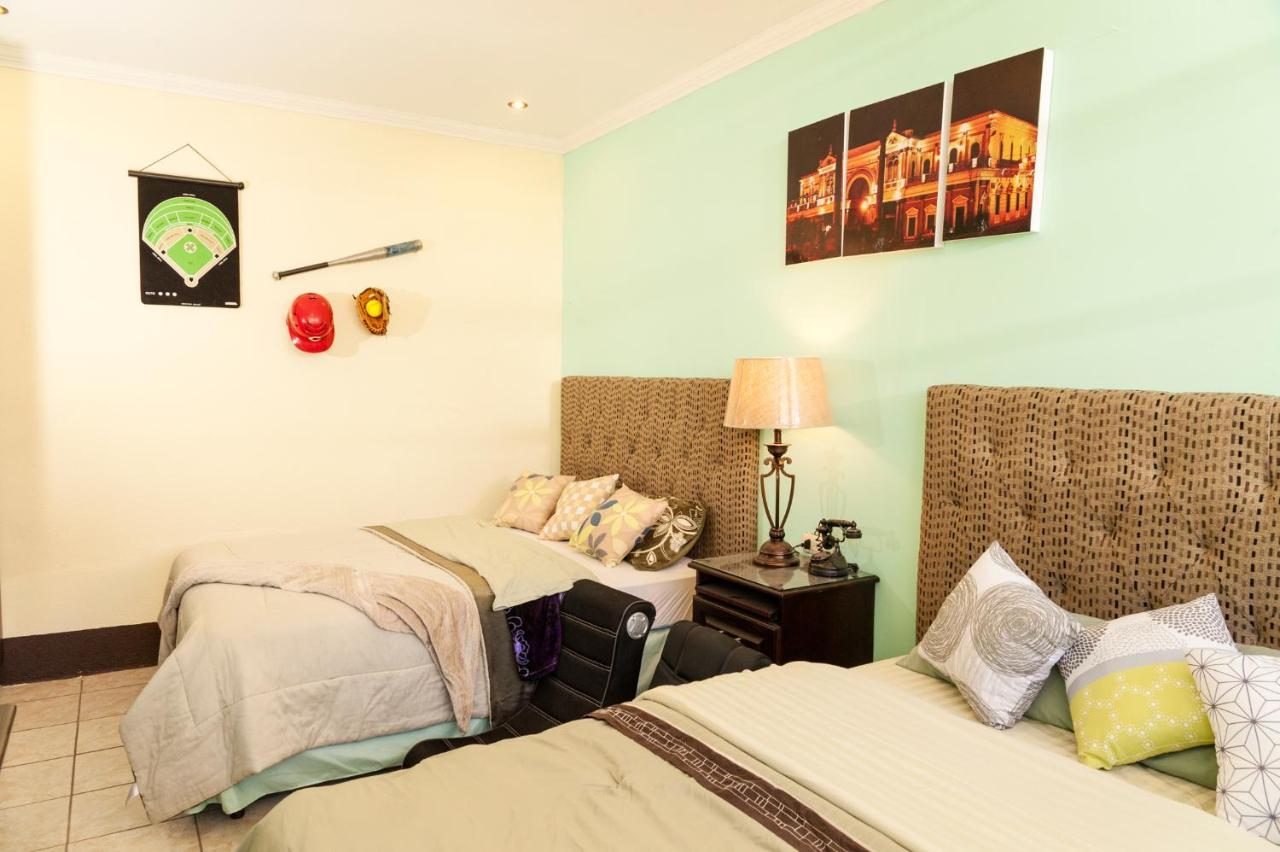 Hotel Vintage "Casa Las Flores" Quetzaltenango Dış mekan fotoğraf